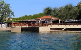 Stone Villa Inside Sea- Kids'Land